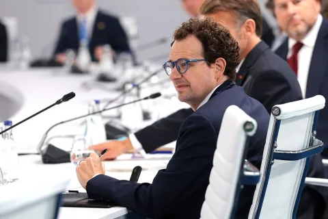 أنثروبيك تُقدّم مشروع قانون لوقف نماذج الذكاء الاصطناعي المهددة بكارثة وشيكة