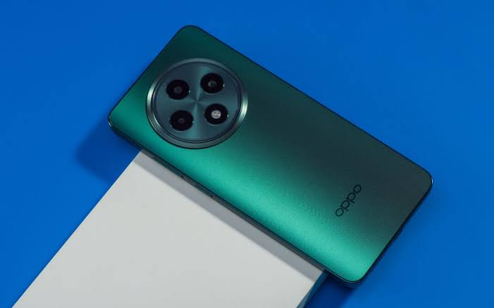 بتصميم عصري وإمكانيات مميزة.. سعر ومواصفات هاتف Oppo Reno 12 F 4G   