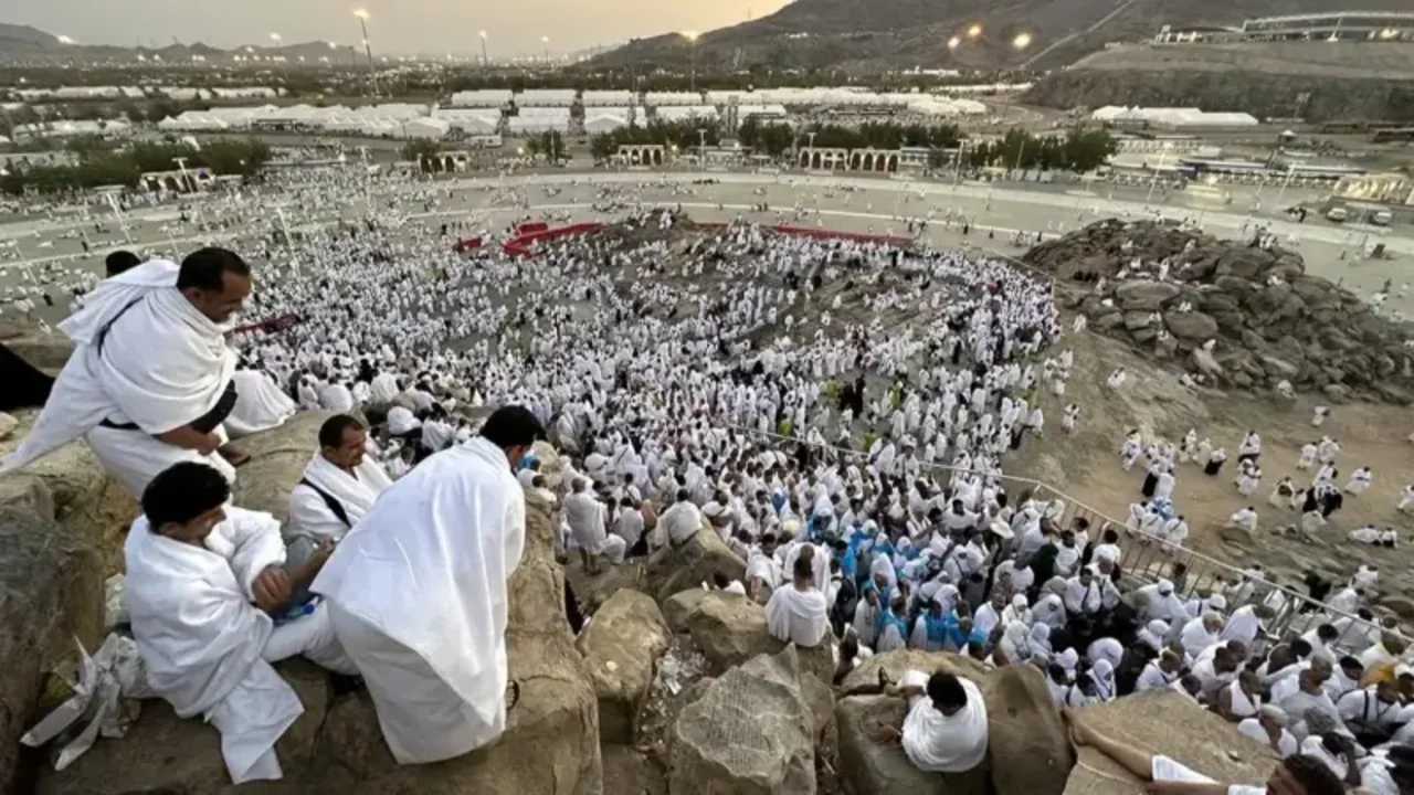 ”حـــج مبـــرور وذنـــب مغفـــــور” رابط الاستعلام عن نتيجه قرعه حج الجمعيات الأهلية 2025 والأوراق والشروط المطلوبة