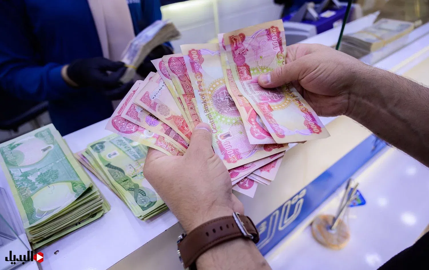 انتبه من الشائعات!!! “حقيقة زيادة رواتب المتقاعدين 1000 دينار في العراق!!” تعليق الوزارة المالية على صحة الخبر