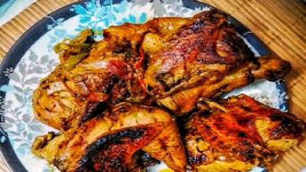 “السر في التتبيلة!”.. جربي الطريقة دي للفراخ المشوية وهتخلي كل اللي حواليكي يسألوا بتعمليها إزاي!!