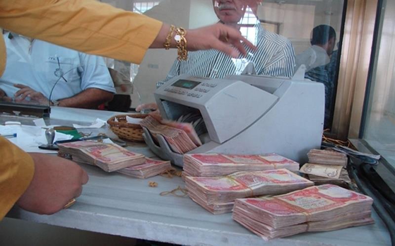 تحديثات رواتب الموظفين والمتقاعدين في عام 2026: نظرة شاملة